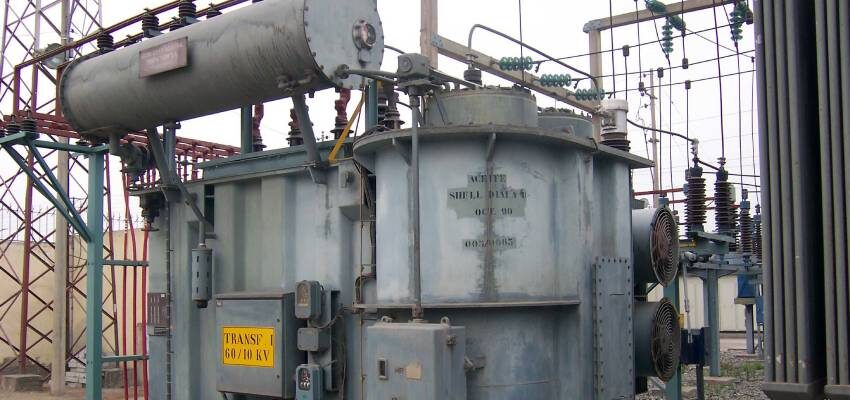 Cost effective on-site leak repair of power transformers