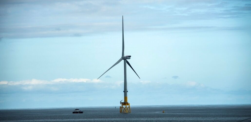 Eolus applies to build floating wind farm