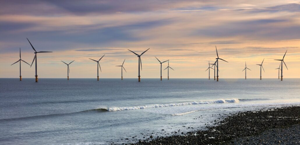 Moray West generates 1st power