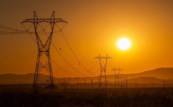 Iraqi-Turkish transmission line launched